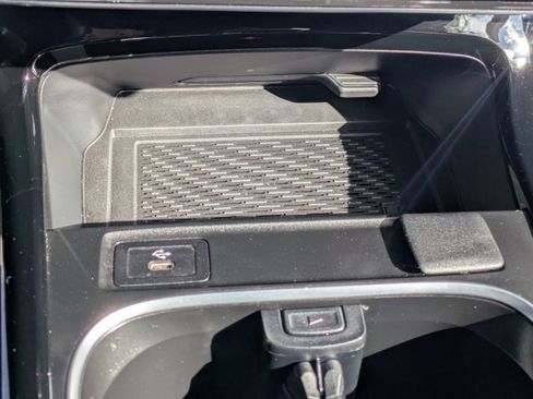 Certified 2025 Mercedes-Benz CLA 250 image 23