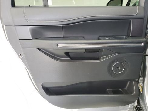 Used 2024 Ford Expedition Max XLT AWD/4WD image 17