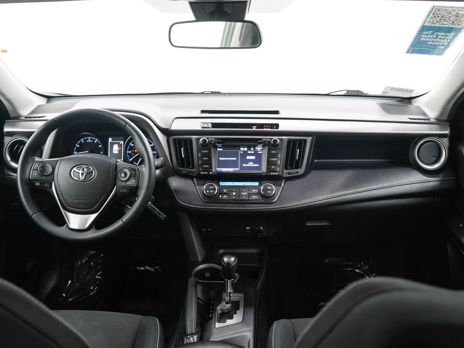 Used 2017 Toyota RAV4 XLE w/ Carpet Mat Package FWD image 13