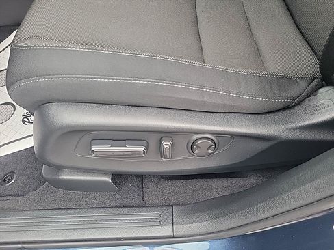 Used 2024 Honda CR-V EX image 16