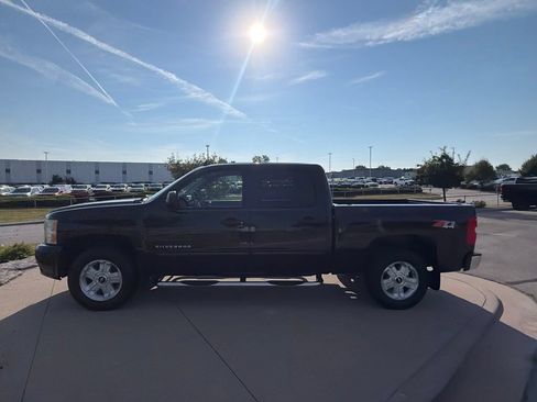 Used 2009 Chevrolet Silverado 1500 LT w/ Power Pack Plus AWD/4WD image 5