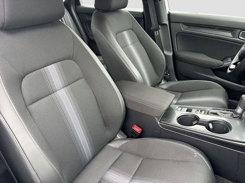 Used 2025 Honda Civic Sport image 25