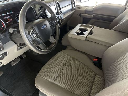 Used 2020 Ford F250 XLT w/ XLT Premium Package image 10
