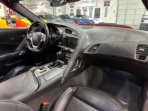 Used 2019 Chevrolet Corvette Z06 RWD image 10