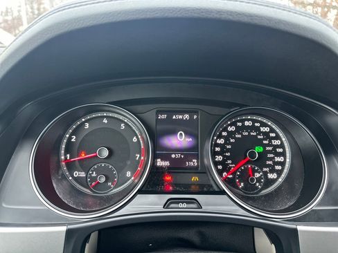 Used 2019 Volkswagen Atlas SE w/ Panoramic Sunroof Package image 8