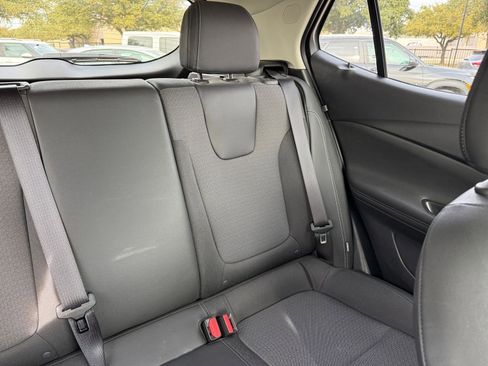 Used 2025 Buick Encore GX Preferred image 37