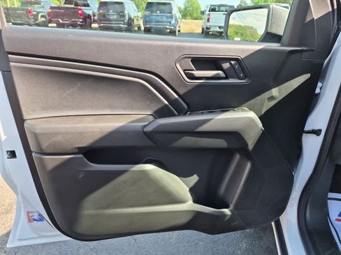 New 2026 Chevrolet Colorado W/T AWD/4WD image 10