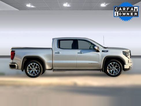 Used 2022 GMC Sierra 1500 Denali AWD/4WD image 8