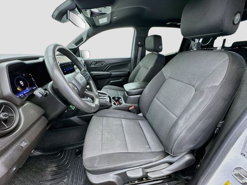 Used 2023 Chevrolet Colorado Trail Boss AWD/4WD image 13
