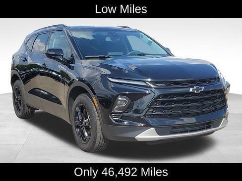 Used 2023 Chevrolet Blazer LT w/ Convenience Package AWD/4WD image 2