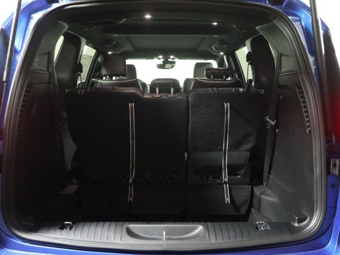 New 2026 Chrysler Pacifica Limited w/ S Appearance Package image 8