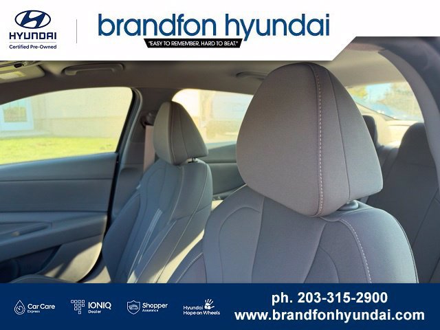 Used 2026 Hyundai Elantra Hybrid FWD image 22