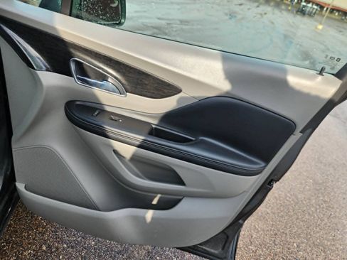 Used 2016 Buick Encore AWD image 17