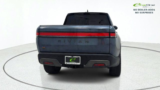 Used 2026 Rivian R1T Premium Tri AWD/4WD image 7