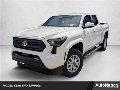 New 2025 Toyota Tacoma SR5