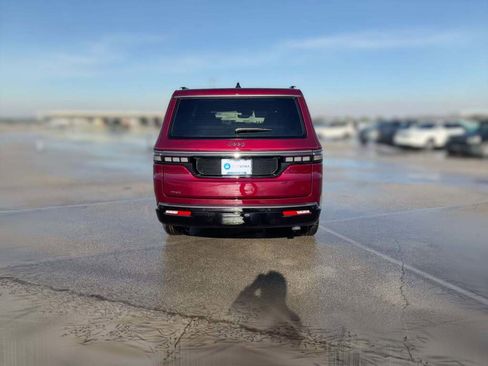 New 2026 Jeep Grand Wagoneer Limited image 10