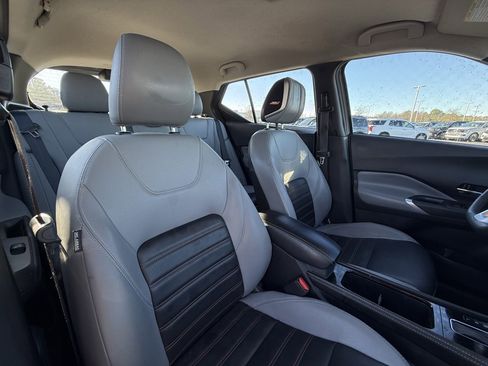 Used 2021 Nissan Kicks SR w/ SR Premium Package image 30