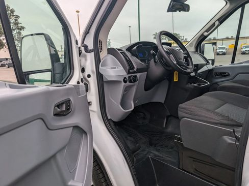 Used 2016 Ford Transit 350 XL RWD image 3