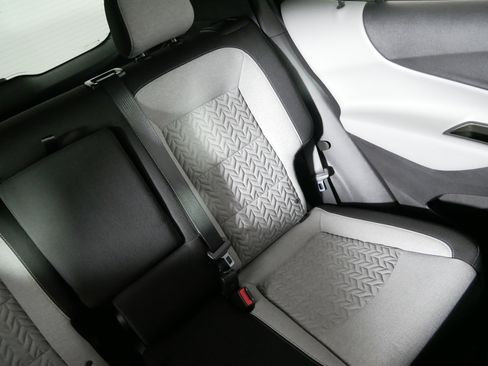 Used 2024 Chevrolet Equinox LS w/ LS Convenience Package FWD image 14