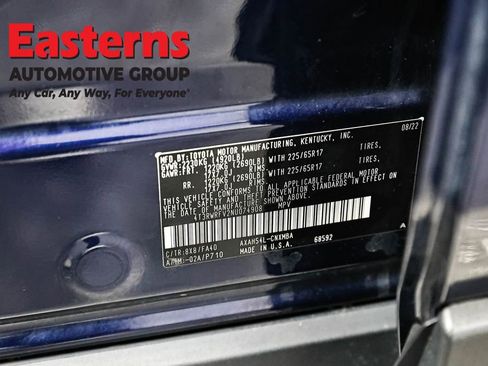 Used 2022 Toyota RAV4 XLE image 35