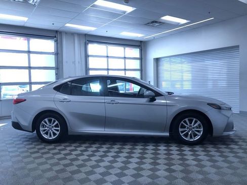 Certified 2025 Toyota Camry LE image 35