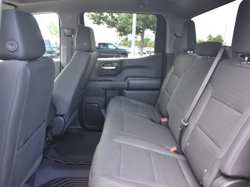 New 2026 Chevrolet Silverado 1500 Custom Trail Boss w/ LPO, Dark Essentials Package AWD/4WD image 21