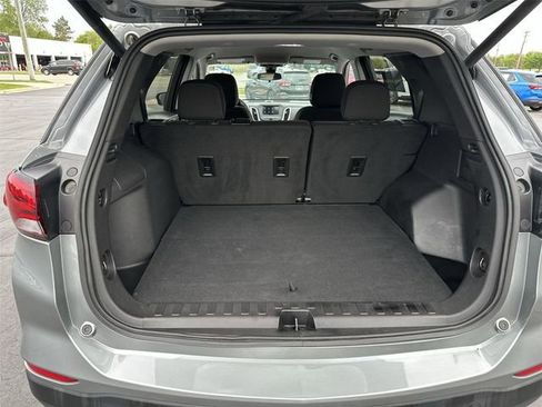 Certified 2023 Chevrolet Equinox LT FWD image 24