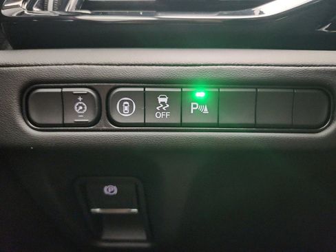 Used 2025 Acura MDX FWD w/ Technology Package image 13