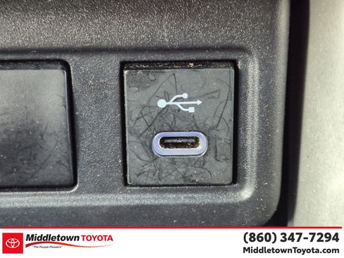 Used 2024 Toyota Corolla Cross AWD Hybrid image 24