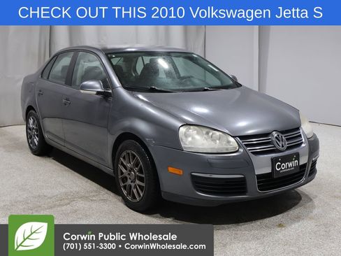 Used 2010 Volkswagen Jetta S image 1