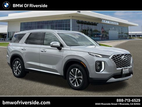 Used 2022 Hyundai Palisade SEL FWD image 1
