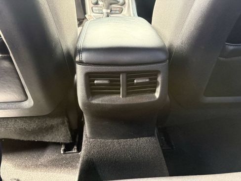 Used 2022 Dodge Challenger GT RWD image 24