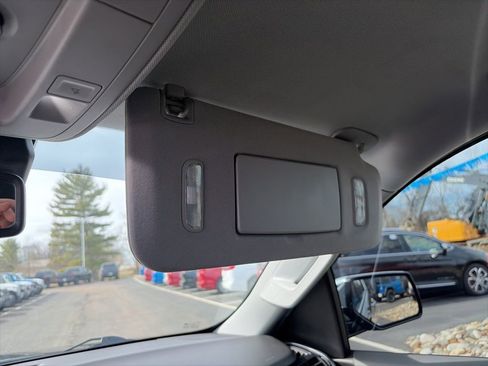 Used 2020 Chevrolet Suburban Premier image 46