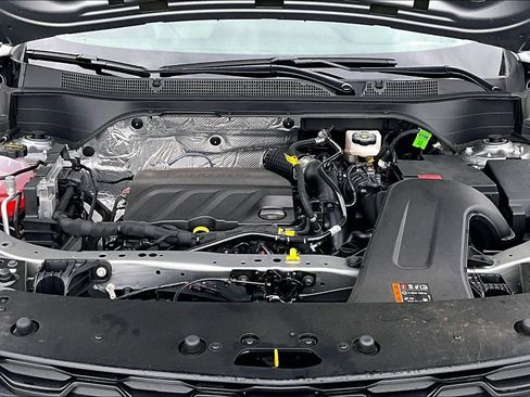 New 2026 Chevrolet Trax LS w/ LS Convenience Package FWD image 11
