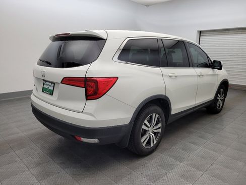 Used 2018 Honda Pilot EX image 9