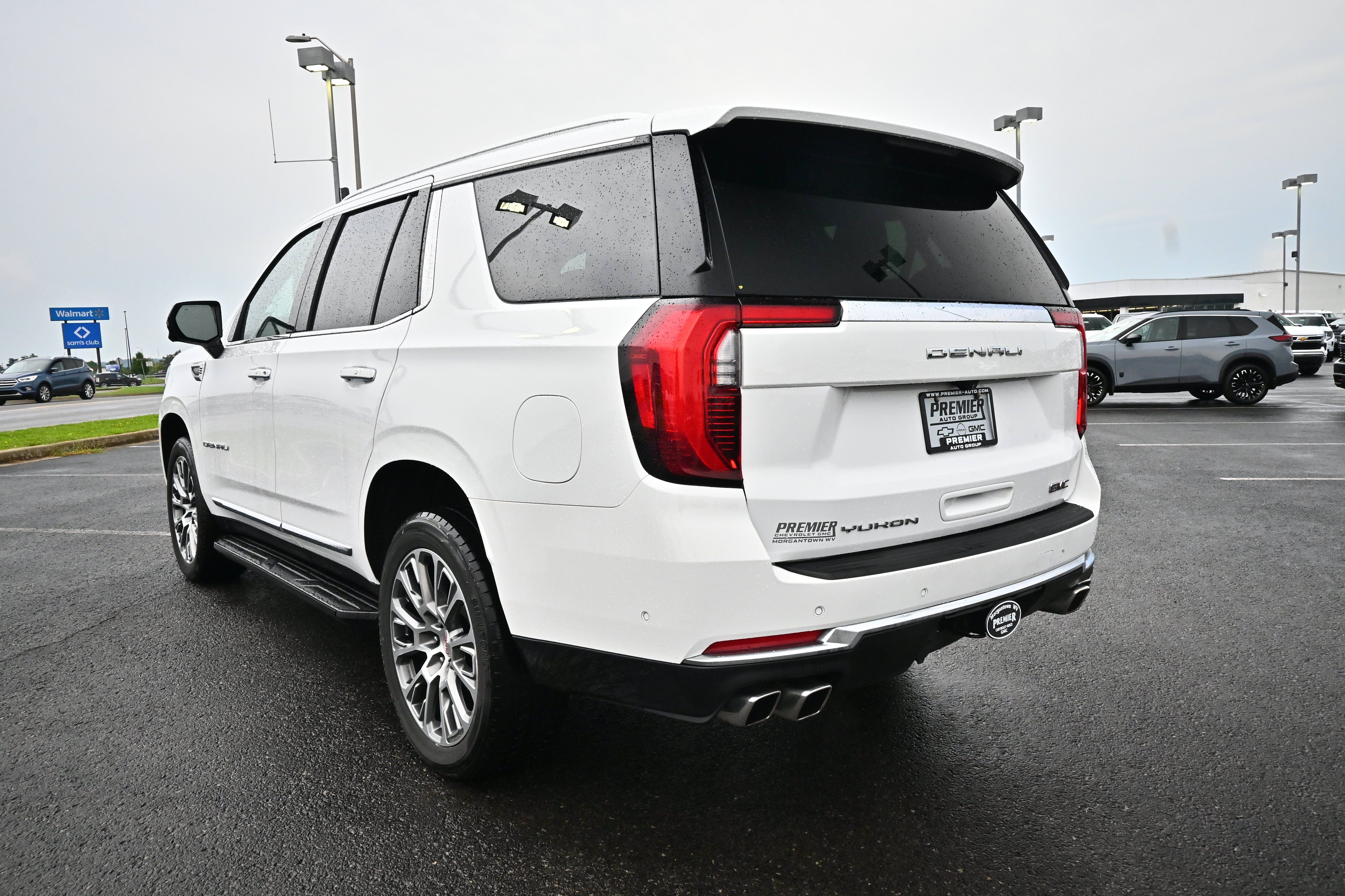 Used 2025 GMC Yukon Denali AWD/4WD image 6