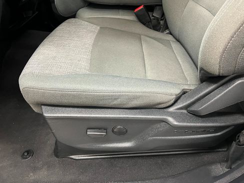 Used 2025 Ford F250 XLT image 23