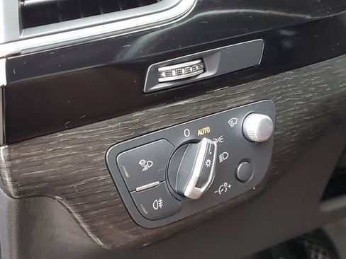 Used 2019 Audi Q7 3.0T Prestige w/ Prestige Package image 11