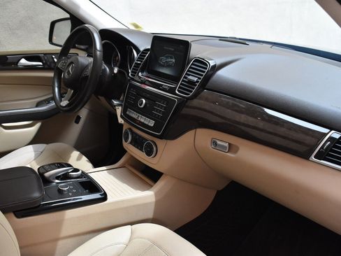 Used 2018 Mercedes-Benz GLE 350 image 24