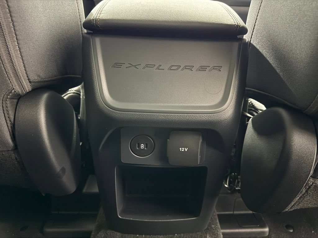 New 2026 Ford Explorer Active AWD/4WD image 30
