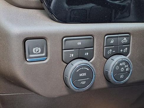 New 2026 Chevrolet Silverado 3500 LT w/ All Star Edition image 23