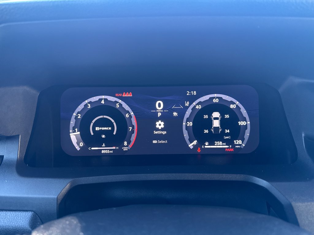 Certified 2025 Toyota Tacoma TRD Sport w/ TRD Sport Premium Package AWD/4WD image 18