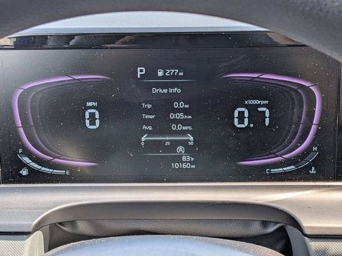 Certified 2025 Kia Seltos LX AWD/4WD image 15