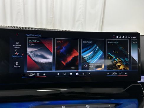 Used 2025 BMW i5 M60 w/ Premium Package image 15