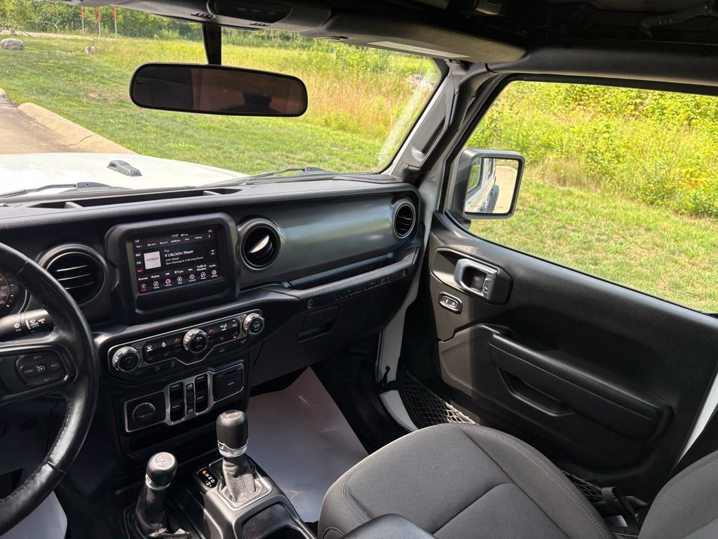 Used 2022 Jeep Wrangler Unlimited Sport AWD/4WD image 43