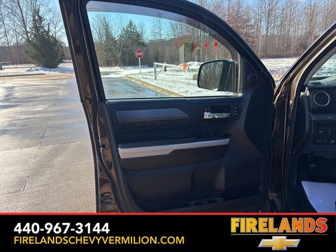 Used 2020 Toyota Tundra Platinum image 9