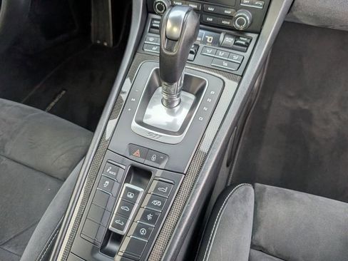 Used 2018 Porsche 911 Carrera GTS image 15