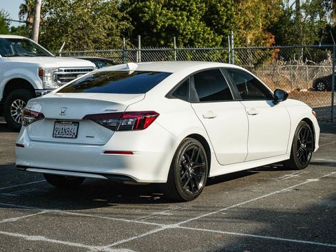 Used 2025 Honda Civic Sport image 6