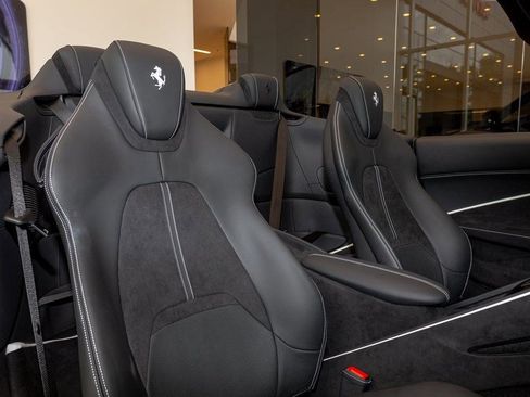 Used 2024 Ferrari Roma Spider image 34