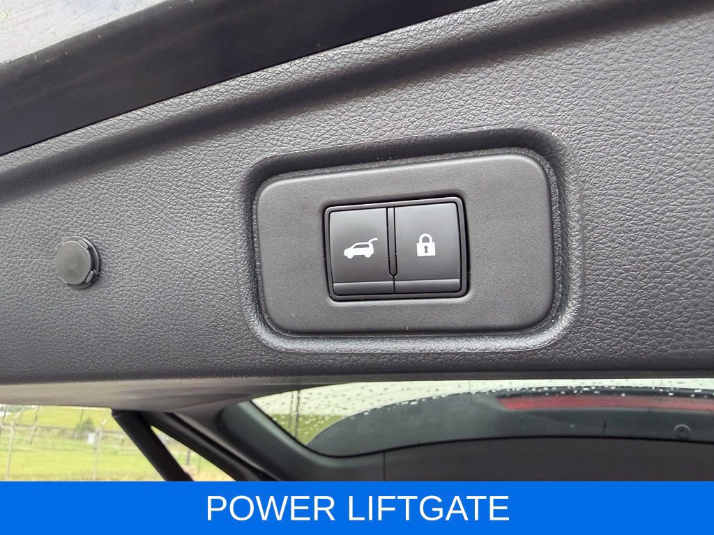 Used 2026 Nissan Pathfinder SL AWD/4WD image 7